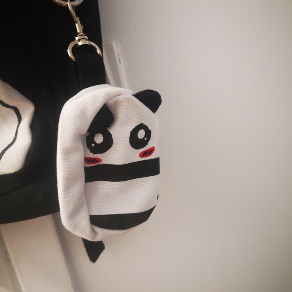 Banned apparel Panda speaker backpack - Picture 2 of 4